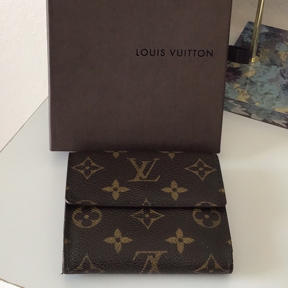 Louis Vuitton Elise Wallet - Picture 2 of 13